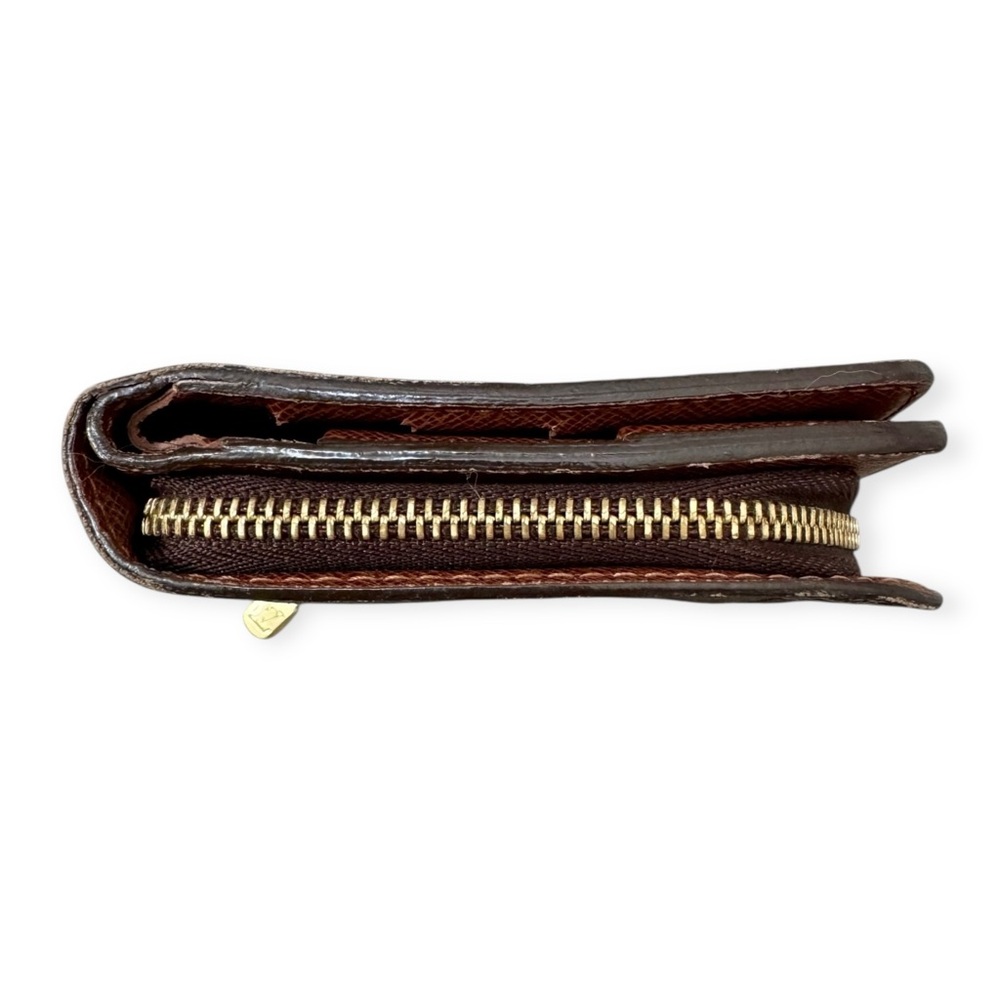 LOUIS VUITTON 2004 Monogram Compact Zippé Bifold Wallet, Vintage - Picture 10 of 16